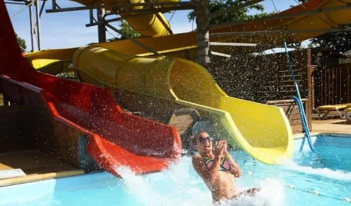 营地 Mobilhome Ile D'oleron - 6 Places - 5 Etoiles 奥雷龙圣乔治