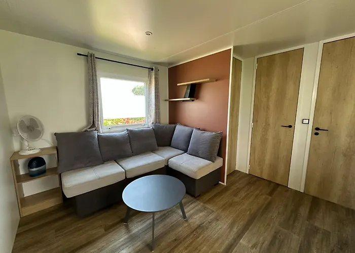 Mobilhome Ile D'oleron - 6 Places - 5 Etoiles 营地